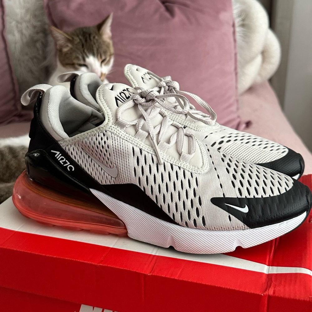 Nike Air Max 270 Big Kids Sneakers - Black and White